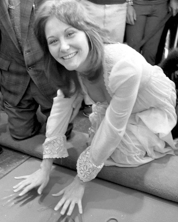 Linda Lovelace, fotografiada por Cal Montney, Los Angeles Times